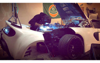 Illustration for article titled Praise All That Is Unholy: Here's A BMW V10 Swapped Into A Lotus Elise